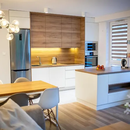 Pomorska 8 Апартаменты *